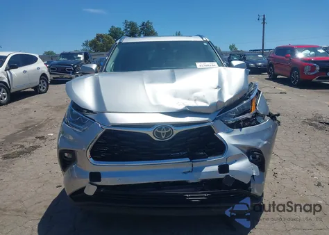 2021 Toyota Highlander Limited из США, поврежденный, VIN 5TDYZRAH0MS089945